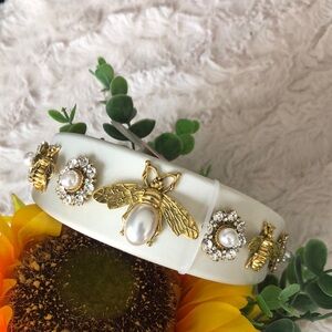 GORGEOUS BEE Rhinestones and Faux Pearl HEADBAND